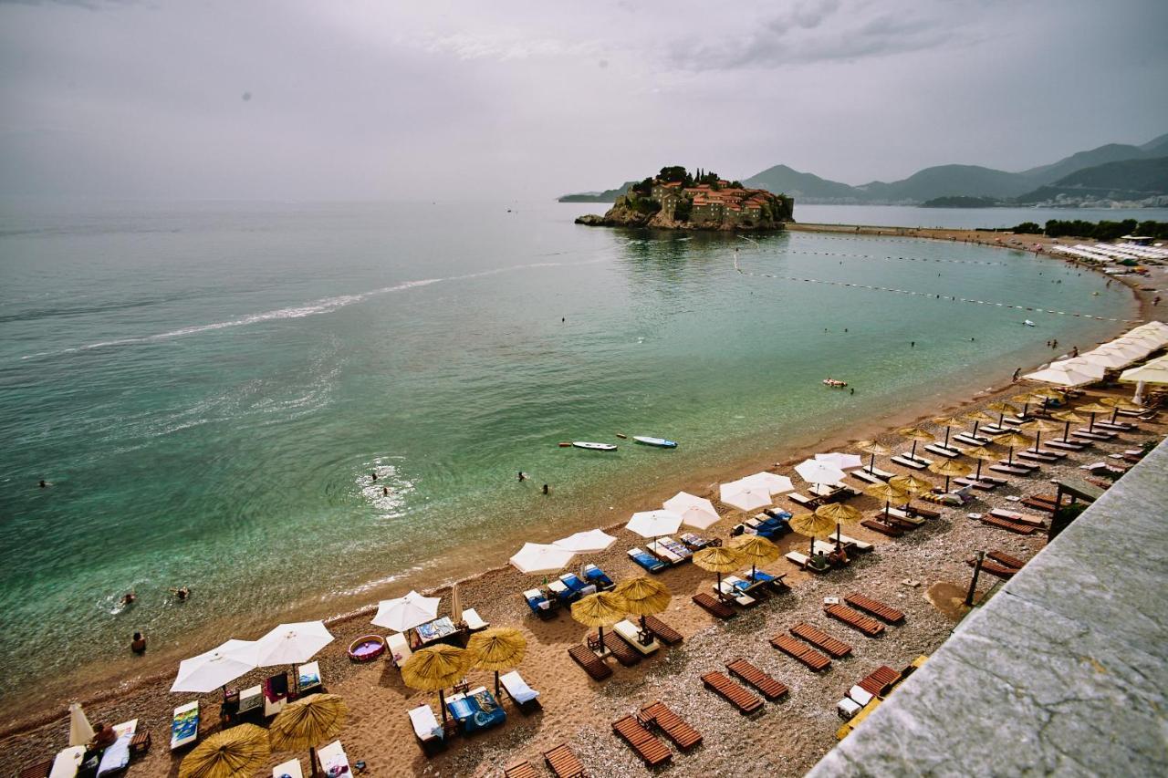 Apartments Secret Garden Sveti Stefan Exterior photo