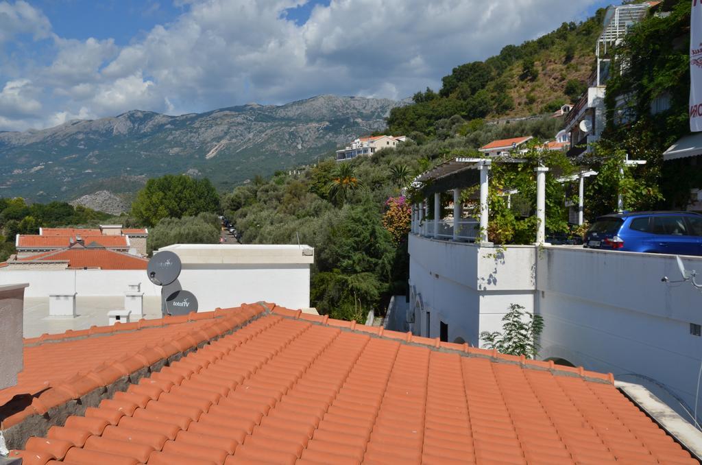 Apartments Secret Garden Sveti Stefan Room photo